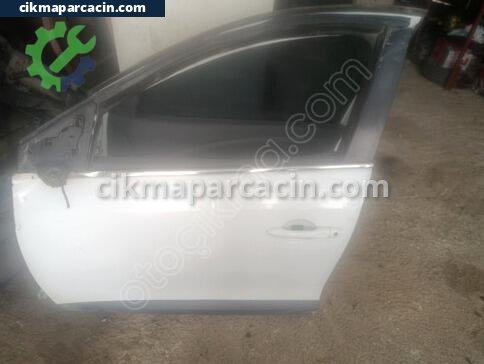 Renault Fluence Sol Ön Kapı çıkma parça