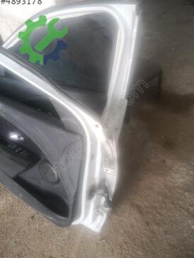 Renault Fluence Sol Ön Kapı çıkma parça