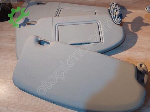 Ford Focus Güneşlik çıkma parça