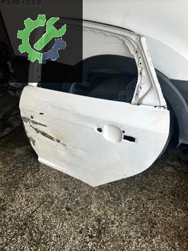 Ford Focus Sol Arka Kapı çıkma parça