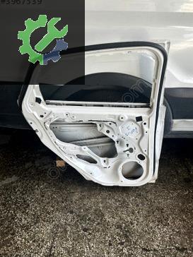 Ford Focus Sol Arka Kapı çıkma parça