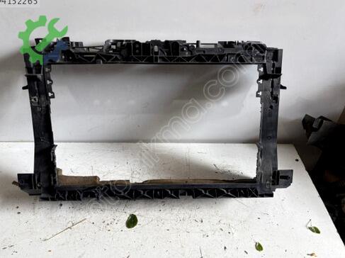 Ford Tourneo Courier Ön Panel çıkma parça