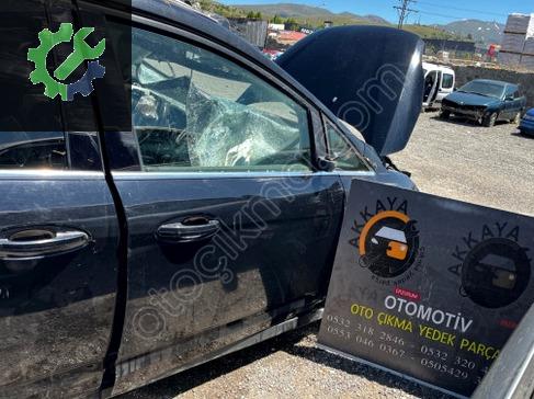 Ford C-Max Sağ Ön Kapı çıkma parça