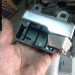 FORD C MAX 06 ARKA SOL KAPI İÇ AÇMA KOLU ÇIKMA ORJ