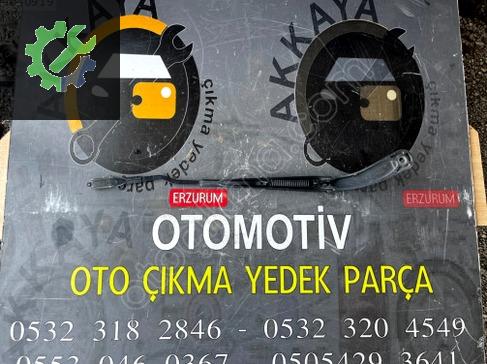 Ford C-Max Silecek Kolu AM51-17526-AB çıkma parça