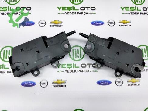 Ford C-Max Sol Konsol 3M51R22601 çıkma parça