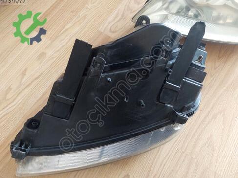Ford C-Max Sağ Ön Far çıkma parça