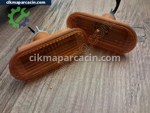 Ford C-Max Sinyal çıkma parça