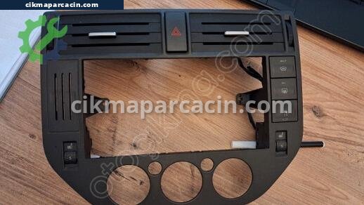 Ford C-Max Orta Konsol çıkma parça