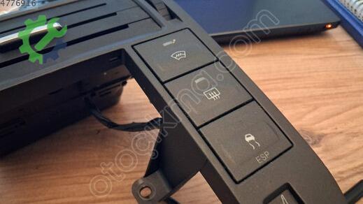 Ford C-Max Orta Konsol çıkma parça