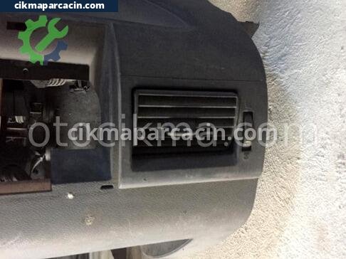 Ford Tourneo Connect Sağ Havalandırma Izgaraları çıkma parça