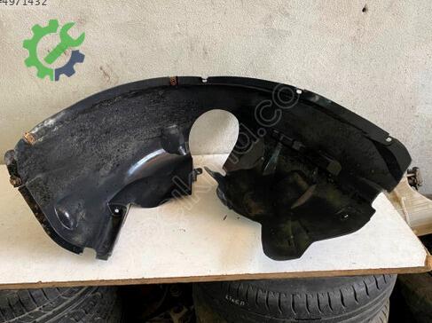 Ford Tourneo Connect Davlumbaz çıkma parça