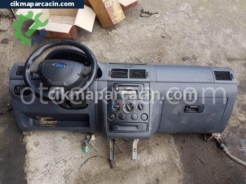 Ford Festiva Torpido çıkma parça