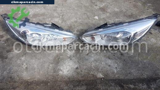 Ford Focus Sol Ön Far çıkma parça