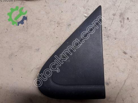 Ford Tourneo Connect Ön Bakalitler çıkma parça