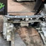 Ford connect ön şase gri çıkma orjinal sökme