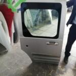 Ford connect sağ arka kapı çıkma orjinal