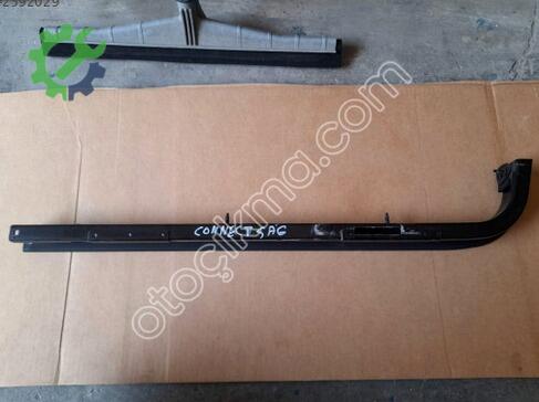 Ford Tourneo Connect Sağ Kapı çıkma parça