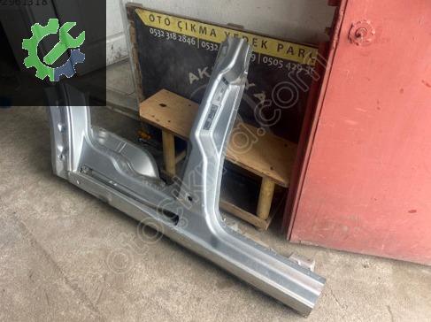 Ford Transit Connect Biyel çıkma parça