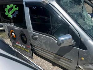 Ford Connect Sağ ön Kapı Hatasız Orjinal Çıkma
