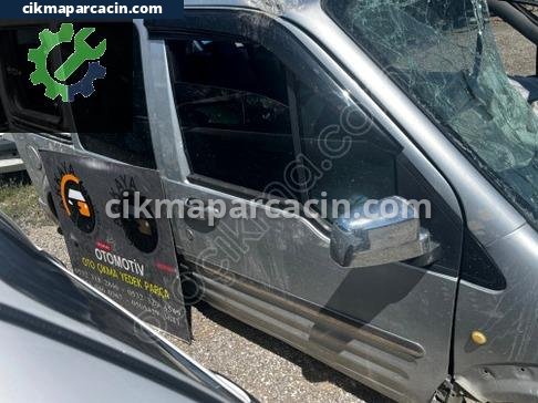 Ford Tourneo Connect Sağ Ön Kapı çıkma parça