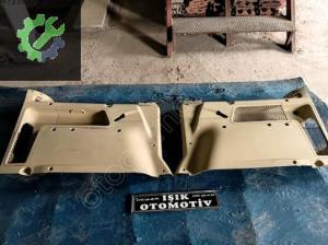 ford Connect sağ sol  arka bagaj plastikleri