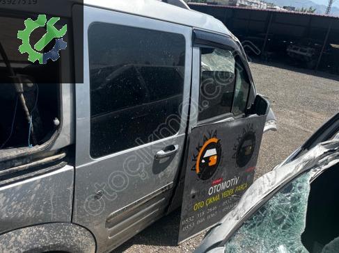 Ford Tourneo Connect Sağ Sürgülü Kapı çıkma parça