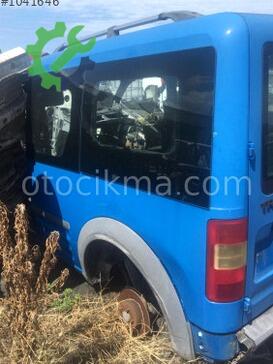 Ford Transit Connect Arka Cam çıkma parça