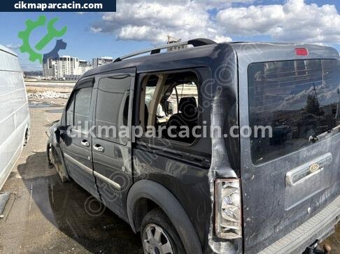Ford Transit Connect Sol Arka Çamurluk çıkma parça