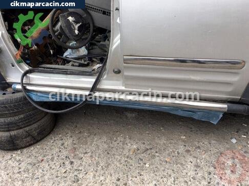 Ford Tourneo Connect Biyel çıkma parça
