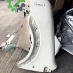 Ford Connect Sol Ön Çamurluk Beyaz Orjinal Çıkma