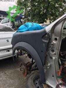 Ford Connect Sol Ön Çamurluk Orjinlal Çıkma
