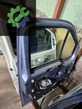 Ford Tourneo Connect Sol Ön Kapı çıkma parça