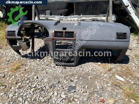 Ford Tourneo Connect Torpido çıkma parça