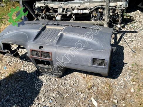 Ford Tourneo Connect Torpido çıkma parça