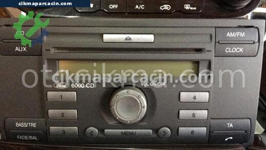 Ford Tourneo Connect Teyp çıkma parça