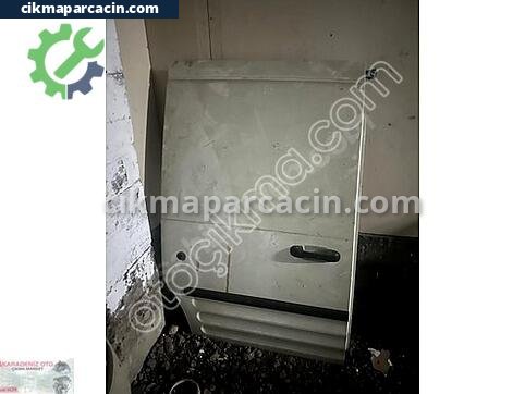 Ford Tourneo Connect Kapı çıkma parça