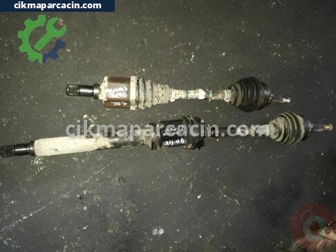 Ford Tourneo Connect Sol Aks çıkma parça