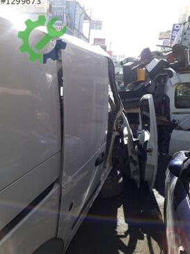 Ford Tourneo Connect Sağ Sürgülü Kapı çıkma parça