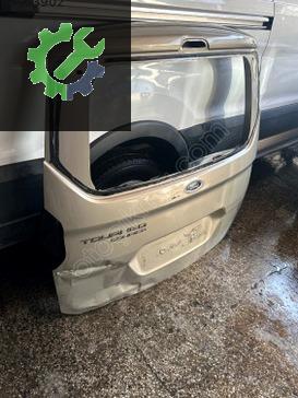Ford Tourneo Courier Bagaj Kapağı çıkma parça