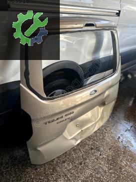 Ford Tourneo Courier Bagaj Kapağı çıkma parça