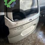 Ford corier bagaj kapağı