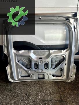 Ford Tourneo Courier Bagaj Kapağı çıkma parça