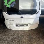 Ford corier bagaj kapağı