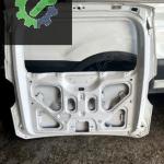 Ford corier bagaj kapağı