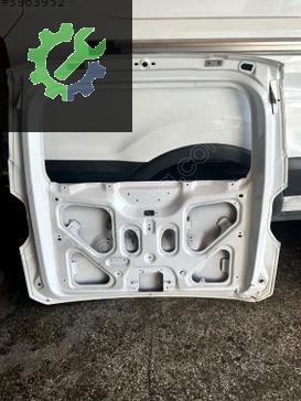 Ford Tourneo Courier Bagaj Kapağı çıkma parça