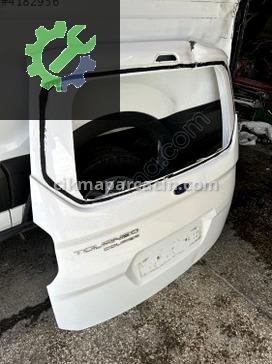 Ford Tourneo Courier Bagaj Kapağı çıkma parça
