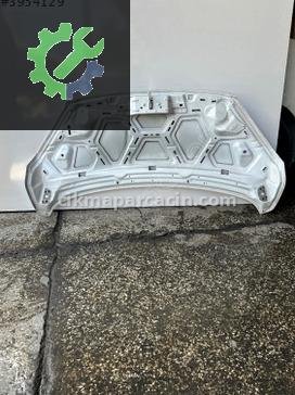 Ford Tourneo Courier Kaput çıkma parça