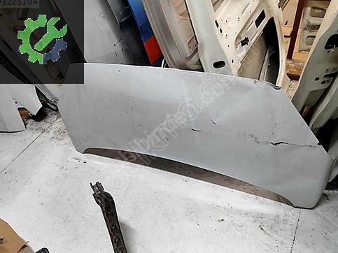 Ford Tourneo Courier Kaput çıkma parça