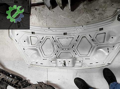 Ford Tourneo Courier Kaput çıkma parça
